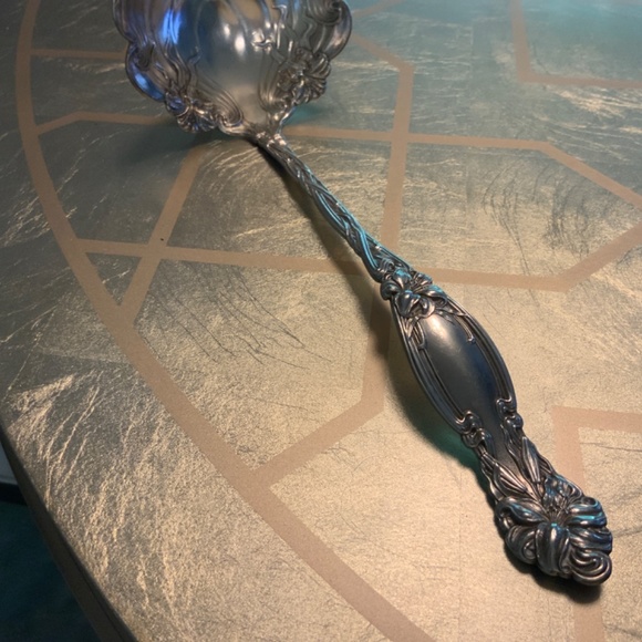 Punch Bowl 1903 Sterling Frontenac Oyster Repousse Ladle Simpson Hall & Mill… - Picture 4 of 9